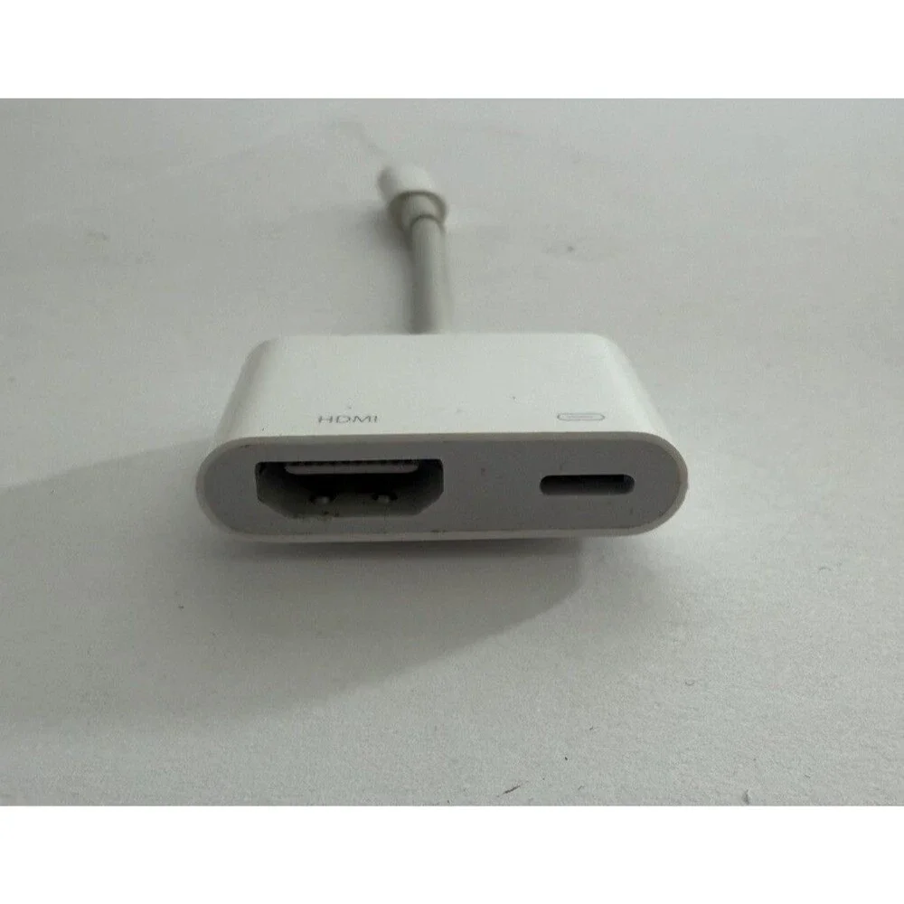 Apple Lightning Digital AV Adapter - MD826AM/A